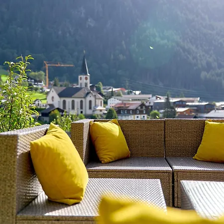 Design-chalets By Pferd Auf Wolke Neu Gaschurn