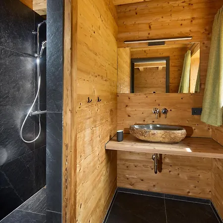 Design-chalets By Pferd Auf Wolke Neu Gaschurn