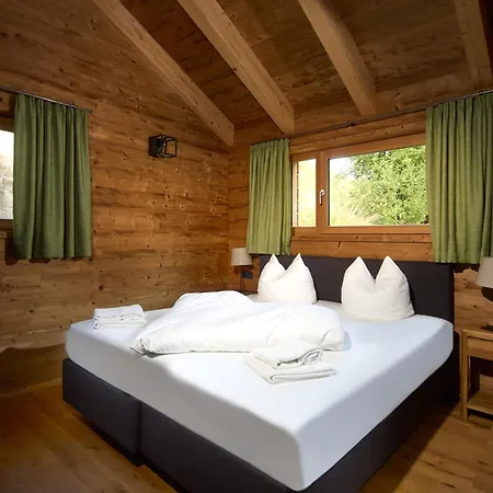 Design-chalets By Pferd Auf Wolke Neu *