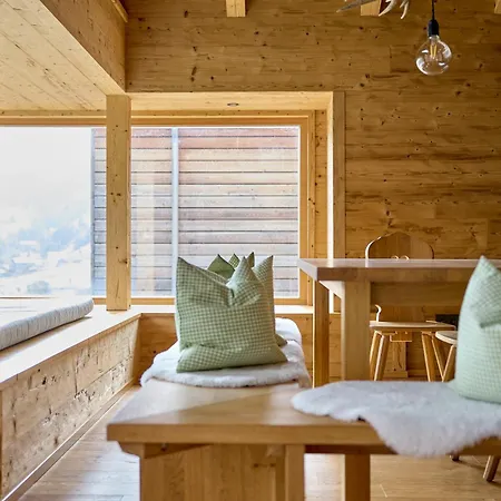 Design-chalets By Pferd Auf Wolke Neu 사슈른